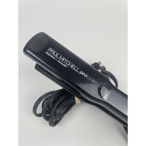 Paul Mitchell Pro Tools Express Ion Smooth 1.25” Ceramic Flat Iron Black TESTED